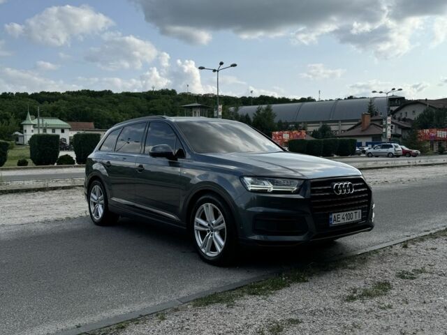 Сірий Ауді Ку 7, об'ємом двигуна 3 л та пробігом 168 тис. км за 34000 $, фото 2 на Automoto.ua