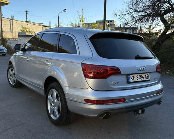 Серый Ауди Ку 7, объемом двигателя 3 л и пробегом 133 тыс. км за 15500 $, фото 3 на Automoto.ua