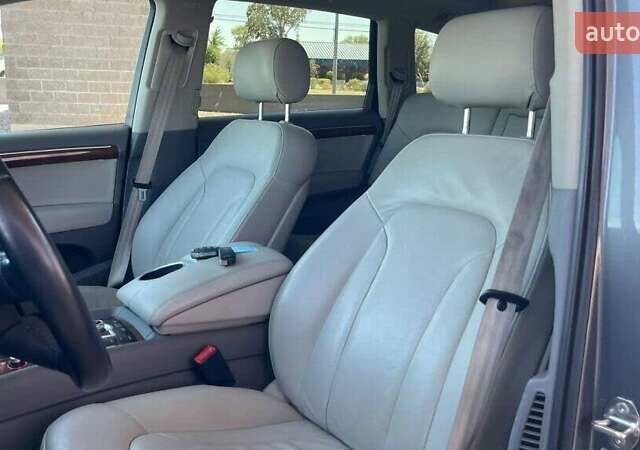 Серый Ауди Ку 7, объемом двигателя 3 л и пробегом 146 тыс. км за 5400 $, фото 12 на Automoto.ua