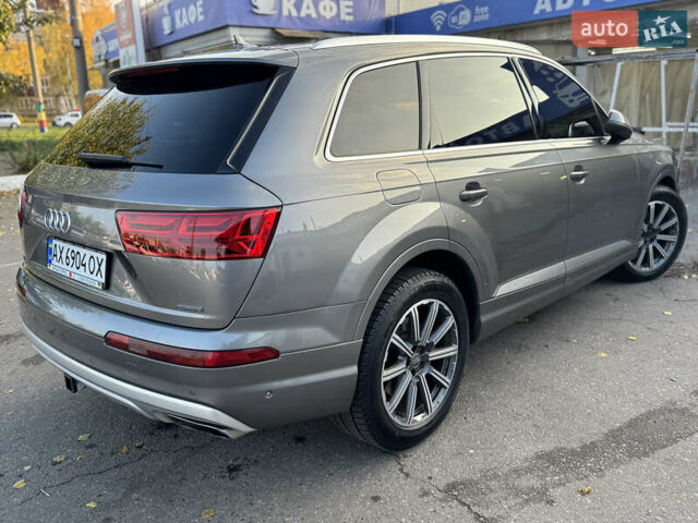 Сірий Ауді Ку 7, об'ємом двигуна 3 л та пробігом 177 тис. км за 22999 $, фото 5 на Automoto.ua