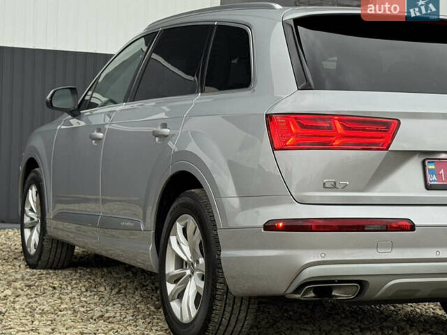 Сірий Ауді Ку 7, об'ємом двигуна 3 л та пробігом 138 тис. км за 22950 $, фото 15 на Automoto.ua