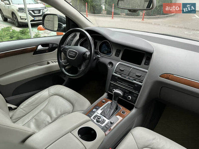 Серый Ауди Ку 7, объемом двигателя 2.97 л и пробегом 228 тыс. км за 21000 $, фото 31 на Automoto.ua