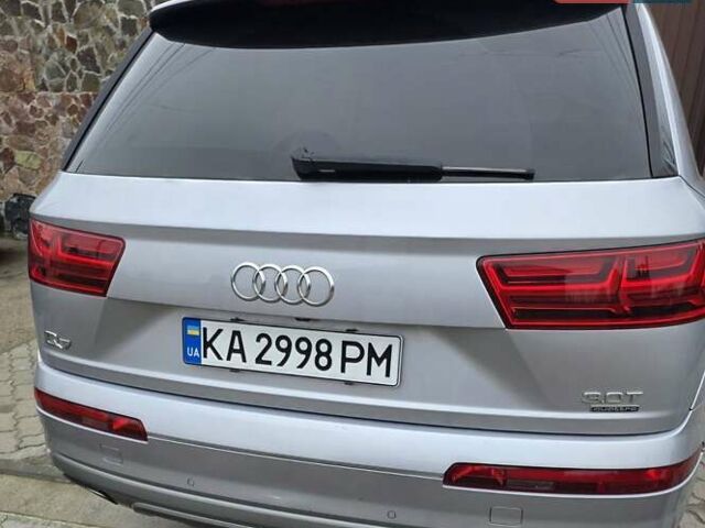 Серый Ауди Ку 7, объемом двигателя 3 л и пробегом 248 тыс. км за 25000 $, фото 4 на Automoto.ua