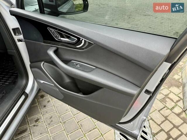 Серый Ауди Ку 7, объемом двигателя 3 л и пробегом 415 тыс. км за 24999 $, фото 46 на Automoto.ua