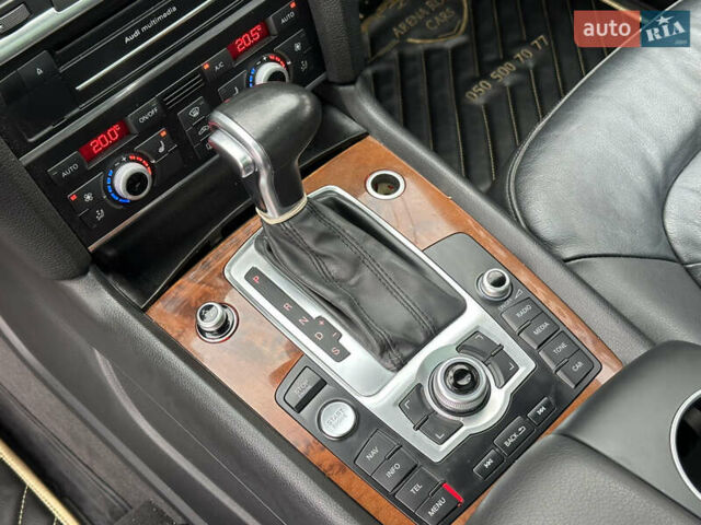 Сірий Ауді Ку 7, об'ємом двигуна 2.97 л та пробігом 320 тис. км за 19700 $, фото 34 на Automoto.ua