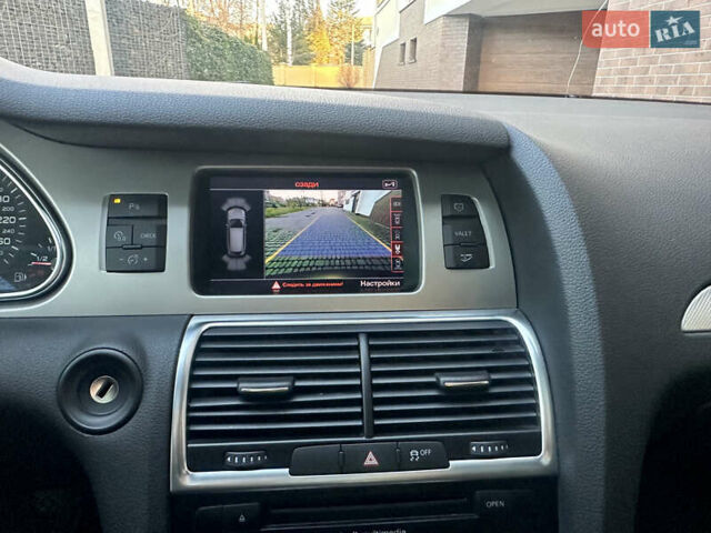 Серый Ауди Ку 7, объемом двигателя 3 л и пробегом 157 тыс. км за 16900 $, фото 37 на Automoto.ua