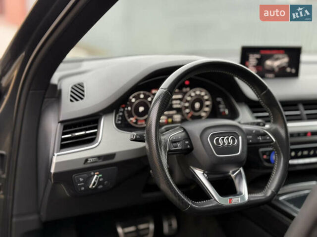 Сірий Ауді Ку 7, об'ємом двигуна 2.97 л та пробігом 246 тис. км за 33500 $, фото 54 на Automoto.ua