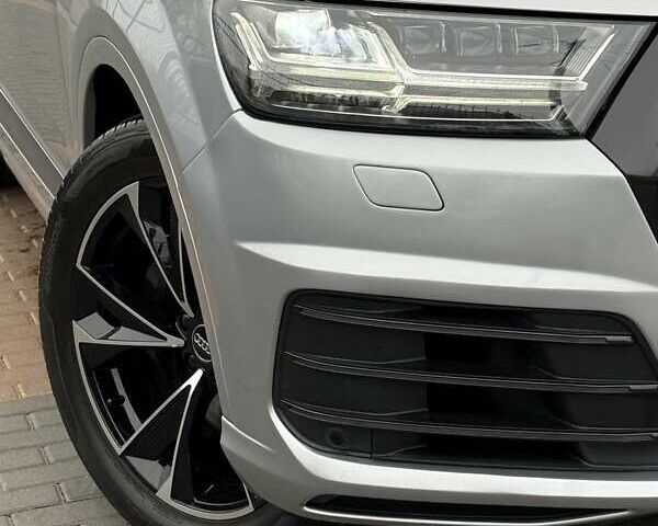 Сірий Ауді Ку 7, об'ємом двигуна 3 л та пробігом 180 тис. км за 26500 $, фото 19 на Automoto.ua