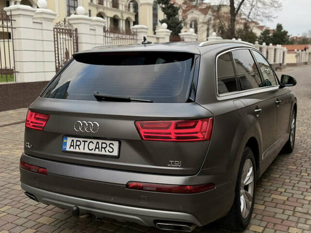 Серый Ауди Ку 7, объемом двигателя 3 л и пробегом 250 тыс. км за 25900 $, фото 10 на Automoto.ua