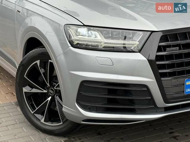 Сірий Ауді Ку 7, об'ємом двигуна 3 л та пробігом 180 тис. км за 26500 $, фото 18 на Automoto.ua