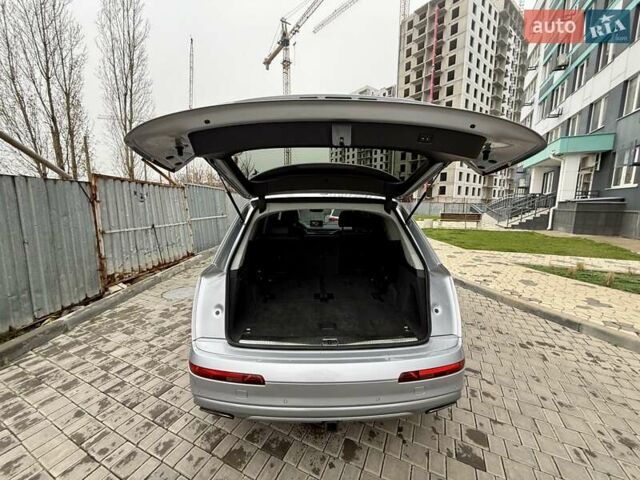 Серый Ауди Ку 7, объемом двигателя 3 л и пробегом 415 тыс. км за 24999 $, фото 85 на Automoto.ua