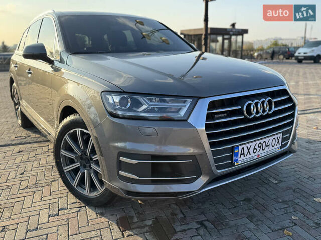Ауді Ку 7 2015 у Харкові на Automoto.ua Сірий Ауді Ку 7, об'ємом двигуна 3 л та пробігом 177 тис. км за 22999 $, фото 1 на Automoto.ua