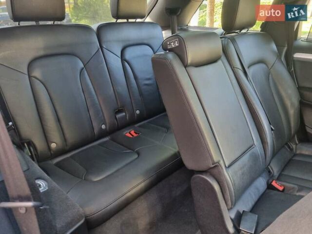 Сірий Ауді Ку 7, об'ємом двигуна 3 л та пробігом 156 тис. км за 16900 $, фото 37 на Automoto.ua