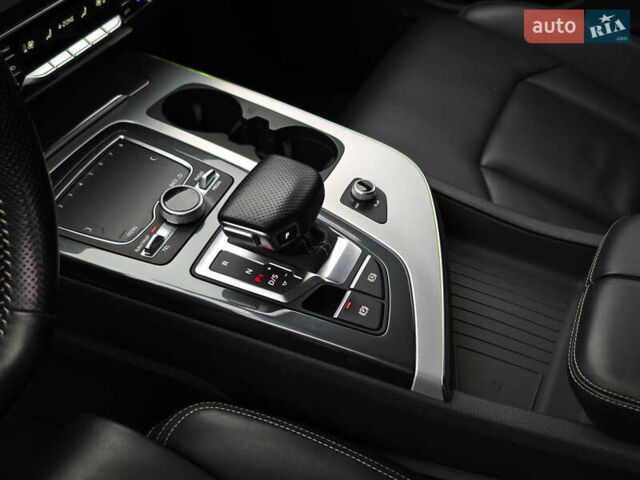 Сірий Ауді Ку 7, об'ємом двигуна 2.97 л та пробігом 184 тис. км за 46900 $, фото 36 на Automoto.ua