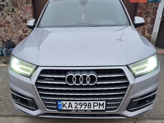 Серый Ауди Ку 7, объемом двигателя 3 л и пробегом 248 тыс. км за 25000 $, фото 23 на Automoto.ua