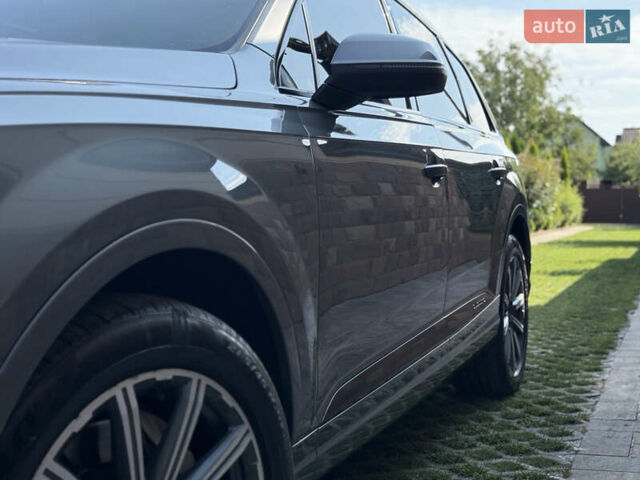 Серый Ауди Ку 7, объемом двигателя 3 л и пробегом 245 тыс. км за 22500 $, фото 6 на Automoto.ua