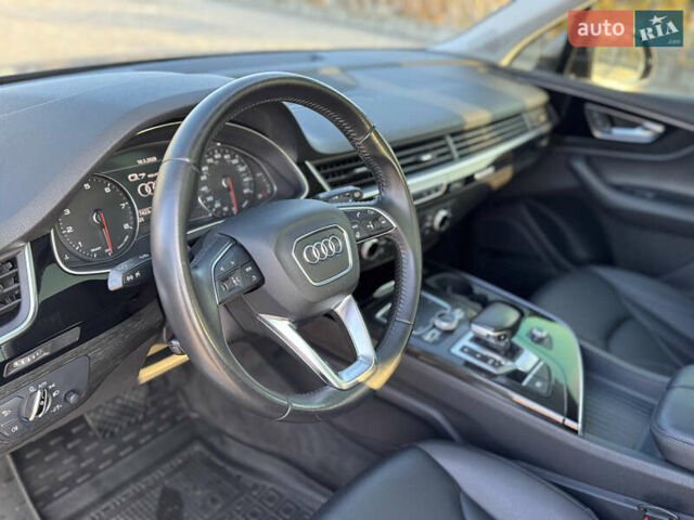 Ауді Ку 7 2015 у Харкові на Automoto.ua Сірий Ауді Ку 7, об'ємом двигуна 3 л та пробігом 177 тис. км за 22999 $, фото 26 на Automoto.ua