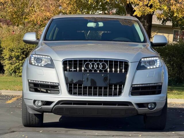 Серый Ауди Ку 7, объемом двигателя 3 л и пробегом 76 тыс. км за 9600 $, фото 1 на Automoto.ua