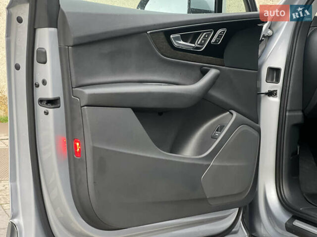 Сірий Ауді Ку 7, об'ємом двигуна 3 л та пробігом 138 тис. км за 23499 $, фото 60 на Automoto.ua