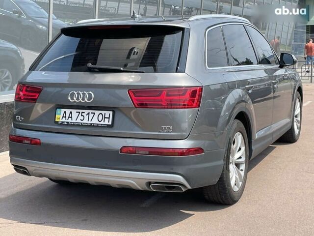 Серый Ауди Ку 7, объемом двигателя 3 л и пробегом 154 тыс. км за 33000 $, фото 3 на Automoto.ua