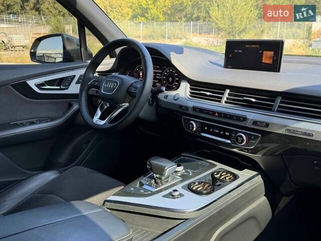 Сірий Ауді Ку 7, об'ємом двигуна 3 л та пробігом 252 тис. км за 37800 $, фото 17 на Automoto.ua