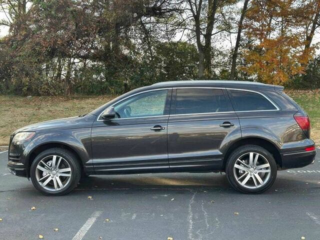 Сірий Ауді Ку 7, об'ємом двигуна 3 л та пробігом 74 тис. км за 13500 $, фото 3 на Automoto.ua