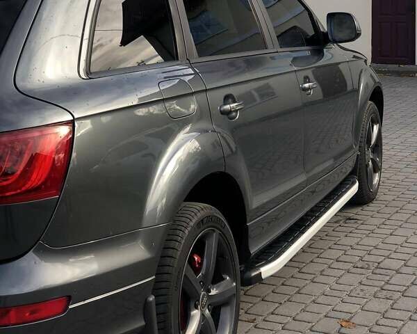 Серый Ауди Ку 7, объемом двигателя 3 л и пробегом 260 тыс. км за 18000 $, фото 10 на Automoto.ua