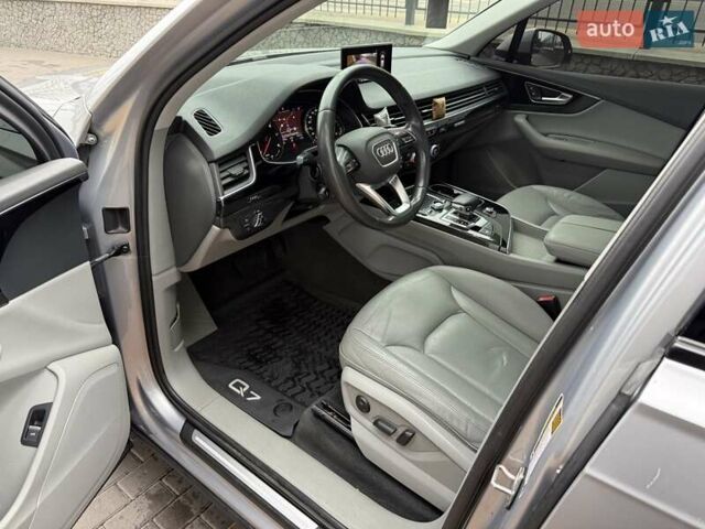 Сірий Ауді Ку 7, об'ємом двигуна 3 л та пробігом 180 тис. км за 26500 $, фото 34 на Automoto.ua