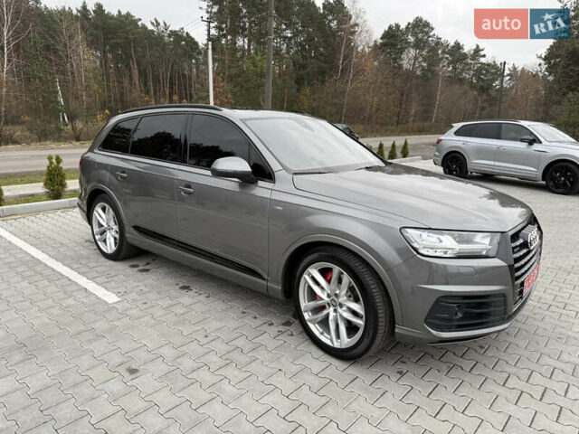 Серый Ауди Ку 7, объемом двигателя 2.97 л и пробегом 210 тыс. км за 35900 $, фото 15 на Automoto.ua