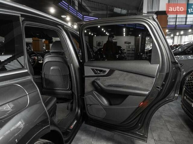 Ауді Ку 7 2015 у Одесі на Automoto.ua Сірий Ауді Ку 7, об'ємом двигуна 2.97 л та пробігом 142 тис. км за 32900 $, фото 15 на Automoto.ua