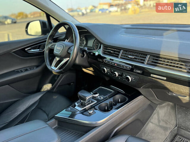 Сірий Ауді Ку 7, об'ємом двигуна 3 л та пробігом 177 тис. км за 22999 $, фото 15 на Automoto.ua