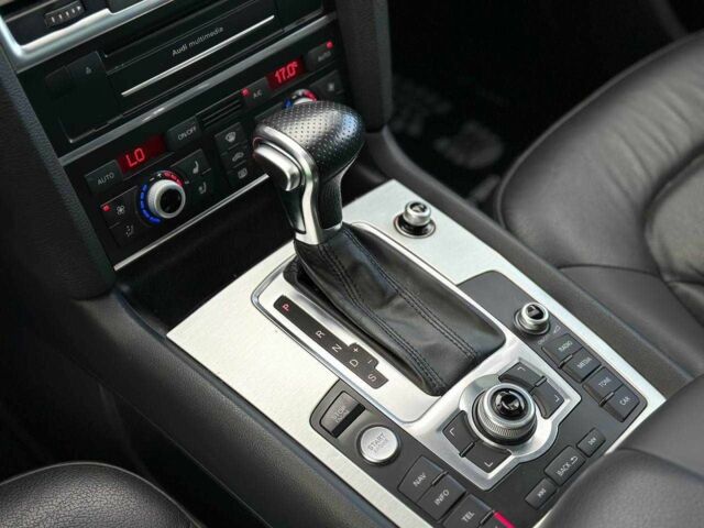 Серый Ауди Ку 7, объемом двигателя 3 л и пробегом 155 тыс. км за 19950 $, фото 10 на Automoto.ua