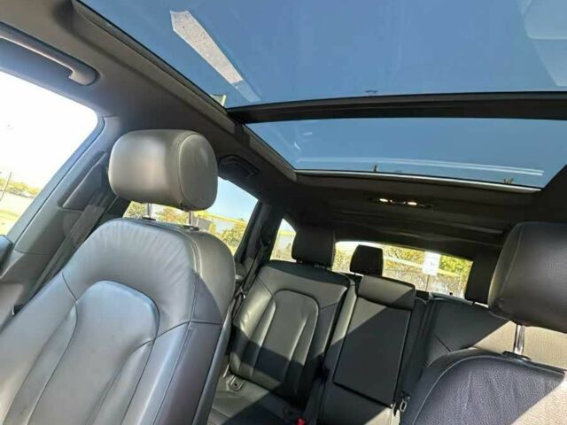 Серый Ауди Ку 7, объемом двигателя 3 л и пробегом 73 тыс. км за 16500 $, фото 7 на Automoto.ua