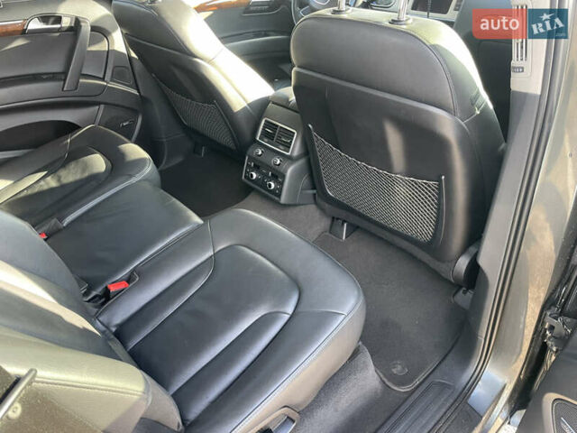 Сірий Ауді Ку 7, об'ємом двигуна 2.97 л та пробігом 143 тис. км за 23500 $, фото 21 на Automoto.ua