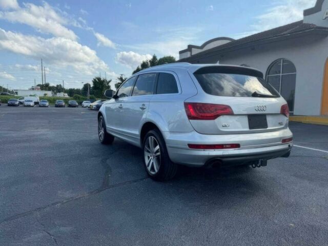 Сірий Ауді Ку 7, об'ємом двигуна 3 л та пробігом 72 тис. км за 10200 $, фото 4 на Automoto.ua