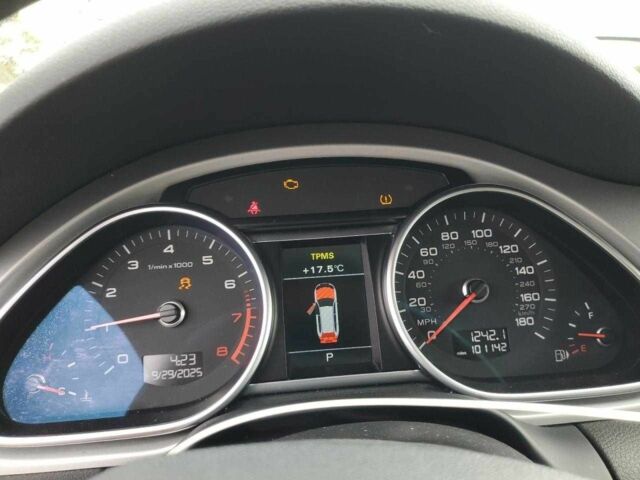 Сірий Ауді Ку 7, об'ємом двигуна 0 л та пробігом 160 тис. км за 3000 $, фото 8 на Automoto.ua