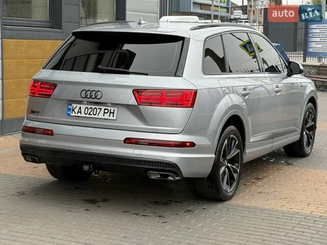 Сірий Ауді Ку 7, об'ємом двигуна 3 л та пробігом 180 тис. км за 26500 $, фото 22 на Automoto.ua