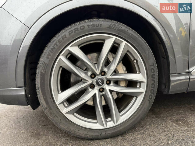 Серый Ауди Ку 7, объемом двигателя 2.97 л и пробегом 246 тыс. км за 34500 $, фото 19 на Automoto.ua