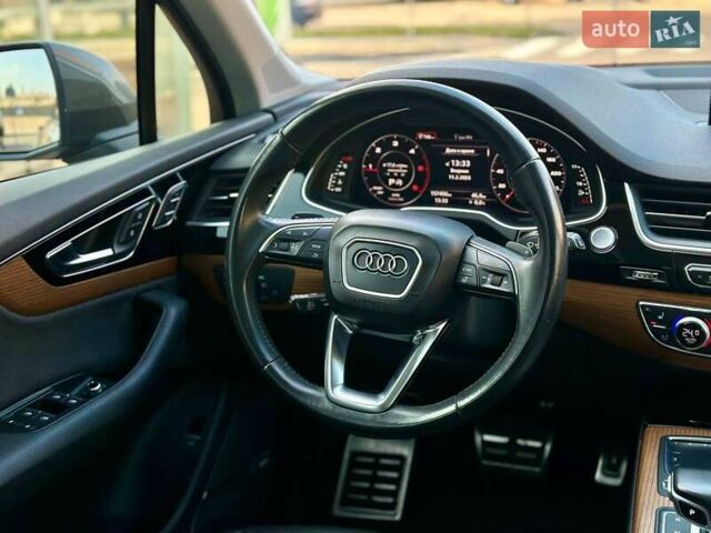 Сірий Ауді Ку 7, об'ємом двигуна 3 л та пробігом 160 тис. км за 32999 $, фото 25 на Automoto.ua