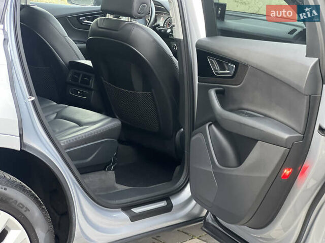 Сірий Ауді Ку 7, об'ємом двигуна 3 л та пробігом 138 тис. км за 23499 $, фото 111 на Automoto.ua