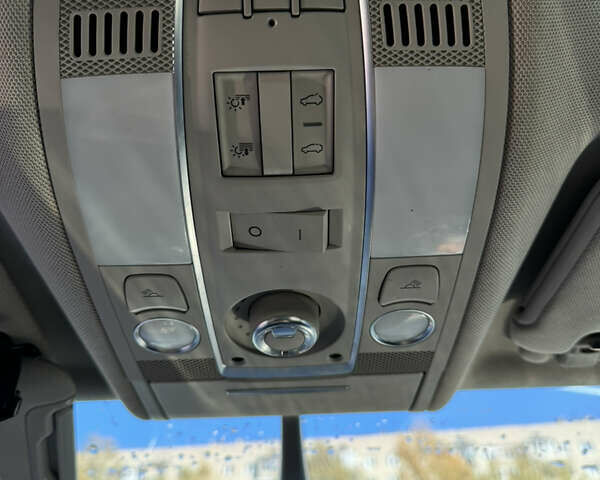 Серый Ауди Ку 7, объемом двигателя 2.97 л и пробегом 289 тыс. км за 18999 $, фото 14 на Automoto.ua