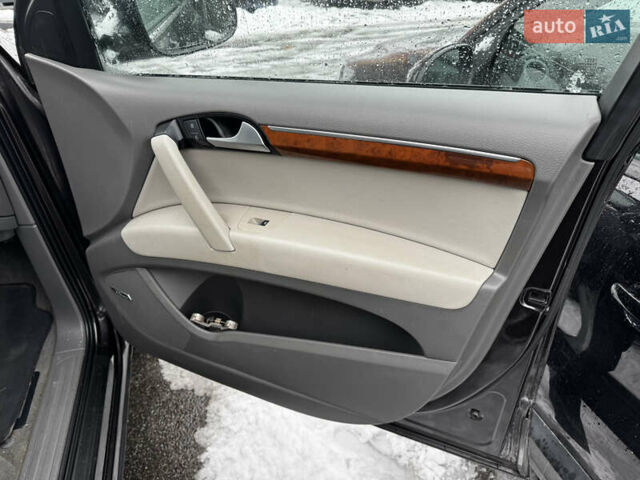 Серый Ауди Ку 7, объемом двигателя 3 л и пробегом 170 тыс. км за 10900 $, фото 10 на Automoto.ua