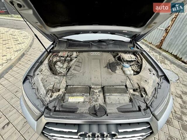 Серый Ауди Ку 7, объемом двигателя 3 л и пробегом 415 тыс. км за 24999 $, фото 94 на Automoto.ua