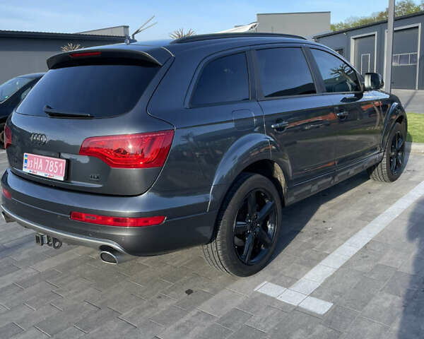 Сірий Ауді Ку 7, об'ємом двигуна 3 л та пробігом 235 тис. км за 22400 $, фото 3 на Automoto.ua