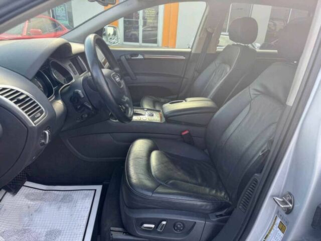 Сірий Ауді Ку 7, об'ємом двигуна 3 л та пробігом 72 тис. км за 10200 $, фото 7 на Automoto.ua