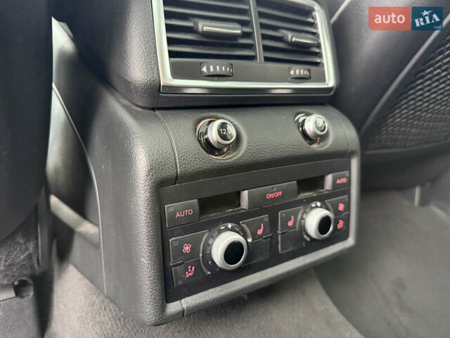 Сірий Ауді Ку 7, об'ємом двигуна 0 л та пробігом 195 тис. км за 15900 $, фото 24 на Automoto.ua