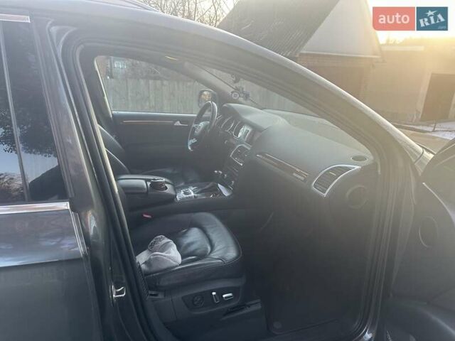 Сірий Ауді Ку 7, об'ємом двигуна 3 л та пробігом 162 тис. км за 15800 $, фото 1 на Automoto.ua