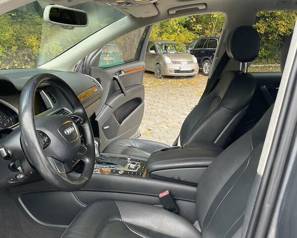 Серый Ауди Ку 7, объемом двигателя 3 л и пробегом 181 тыс. км за 19200 $, фото 14 на Automoto.ua