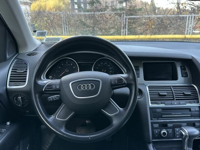 Сірий Ауді Ку 7, об'ємом двигуна 3 л та пробігом 206 тис. км за 11900 $, фото 7 на Automoto.ua