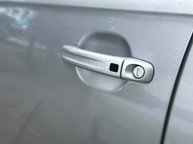 Серый Ауди Ку 7, объемом двигателя 3 л и пробегом 155 тыс. км за 19950 $, фото 3 на Automoto.ua